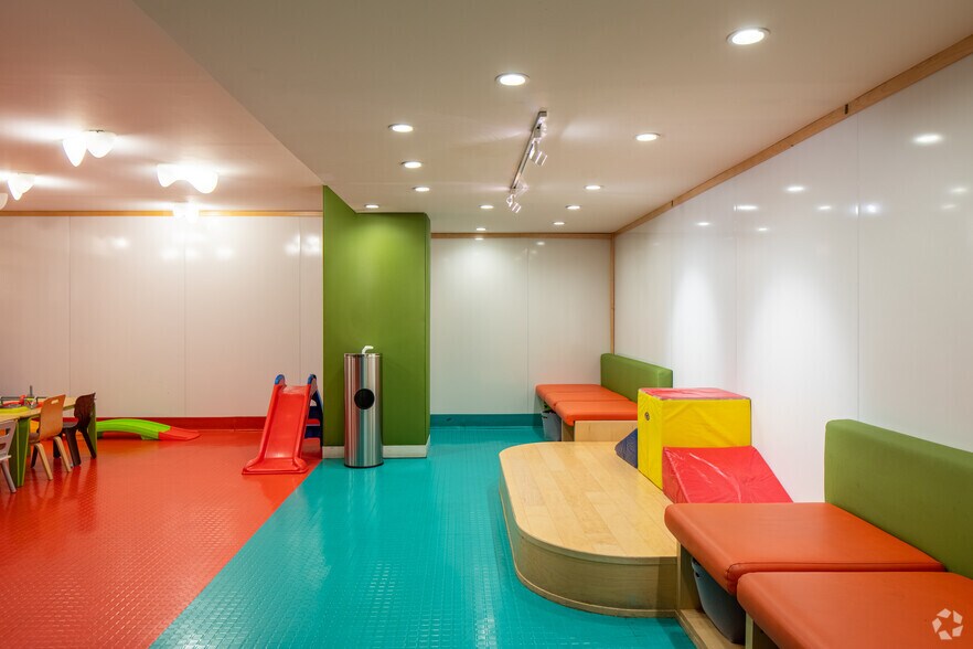 More Photos Of 250 Albany St, New York Apartments For Sale
