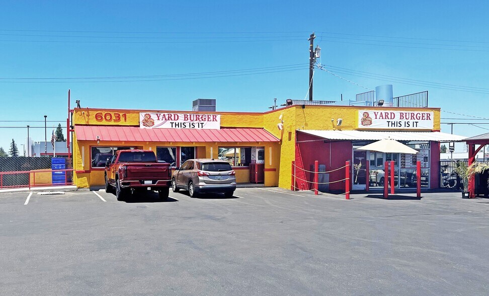 Primary Photo Of 6031 N Blackstone Ave, Fresno Auto Repair For Sale
