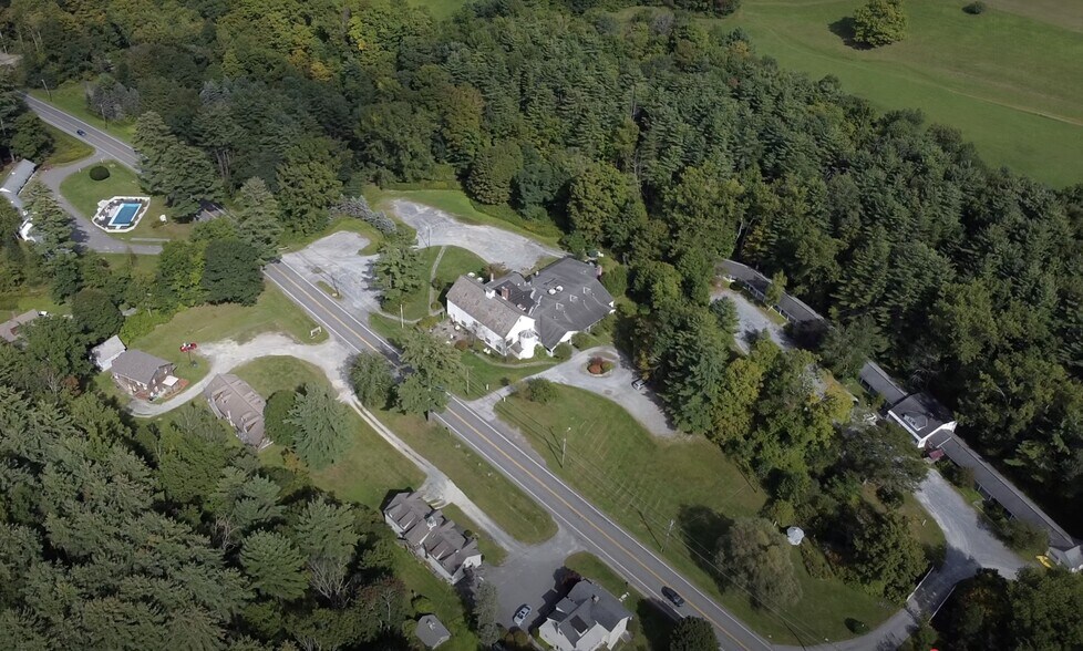 More Photos Of 910 Cold Spring Rd, Williamstown Hotel For Sale