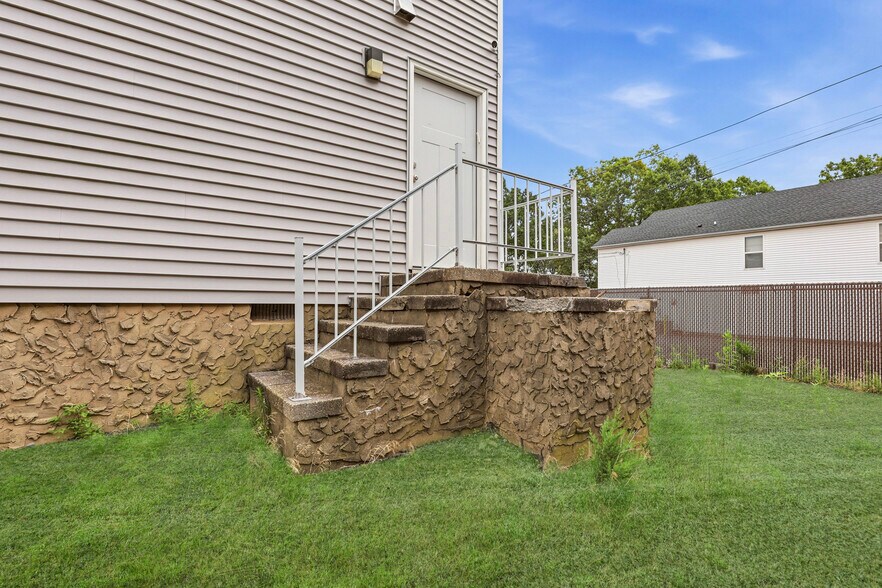 More Photos Of 2611 Route 37 E, Toms River Office For Sale