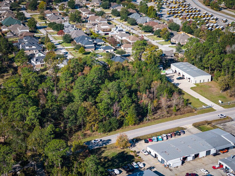 More Photos Of 26231 Hanna Rd, Spring Land For Sale