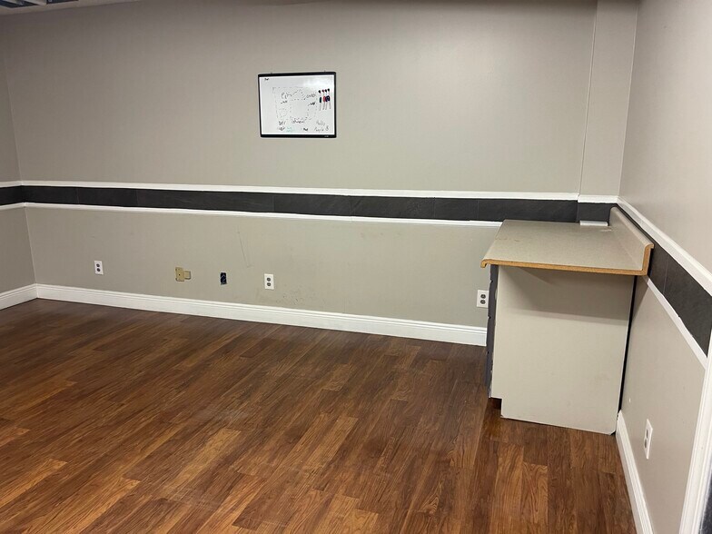 More Photos Of 245 Peach Orchard Rd, Salisbury Industrial For Sale