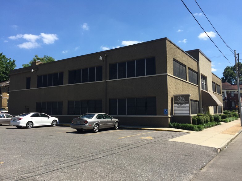 Primary Photo Of 266 S Cleveland St, Memphis Medical For Lease