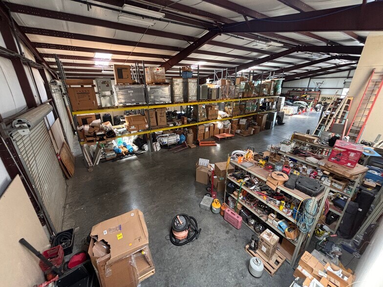 More Photos Of 2220 S Burleson Blvd, Burleson Warehouse For Sale