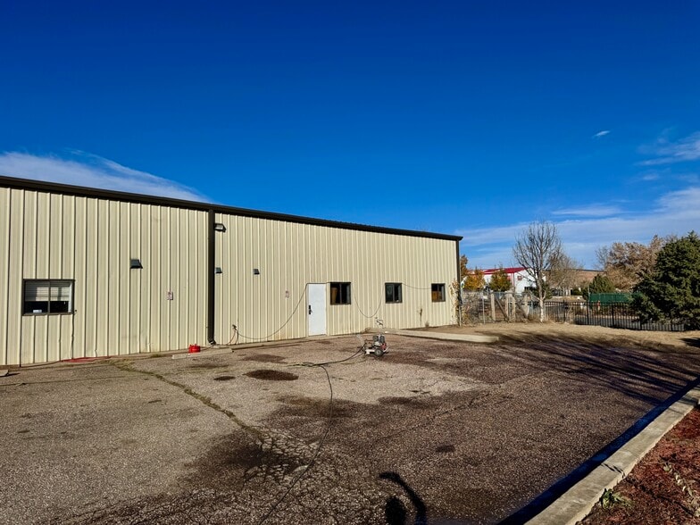 More Photos Of 5655 Parachute Cir, Colorado Springs Warehouse For Sale
