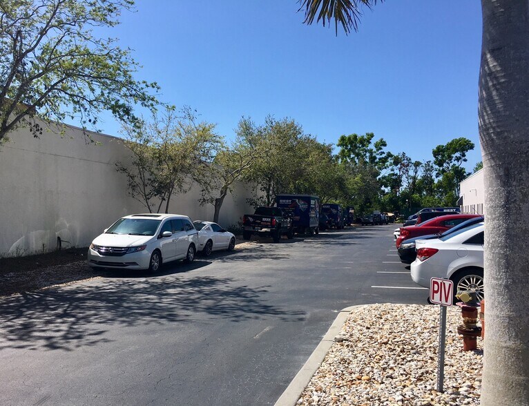 More Photos Of 1455 Rail Head Blvd, Naples Industrial For Lease