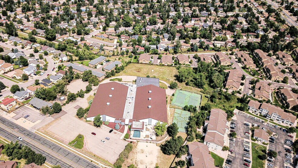 More Photos Of 2660 Vickers Dr, Colorado Springs Sports And Entertainment For Lease