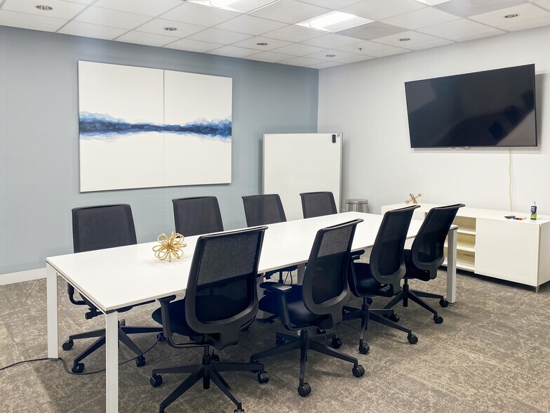 More Photos Of 5 Concourse Pky NE, Atlanta Coworking Space