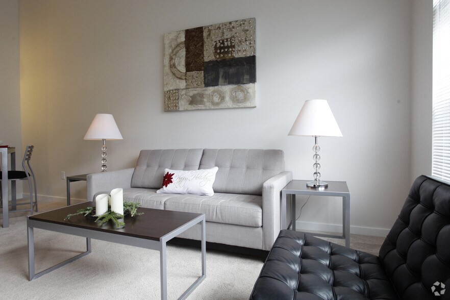 More Photos Of 131 Bridge St, Phoenixville Multifamily For Sale