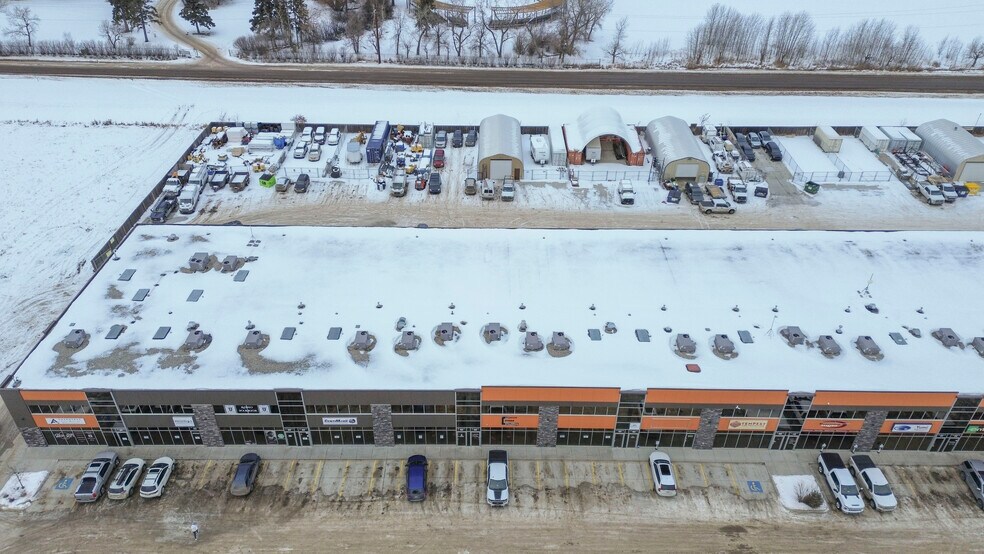More Photos Of 190 Carleton Dr, St. Albert Warehouse For Sale