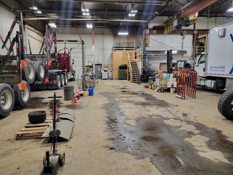 More Photos Of 9499 Milwaukee Way, Prince George Distribution For Lease