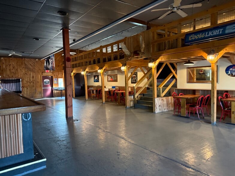 More Photos Of 10 Ruth St, Vernon General Retail For Sale