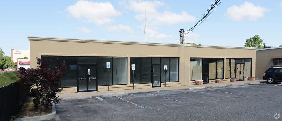 More Photos Of 346-352 Wheeler Rd, Hauppauge Unknown For Lease