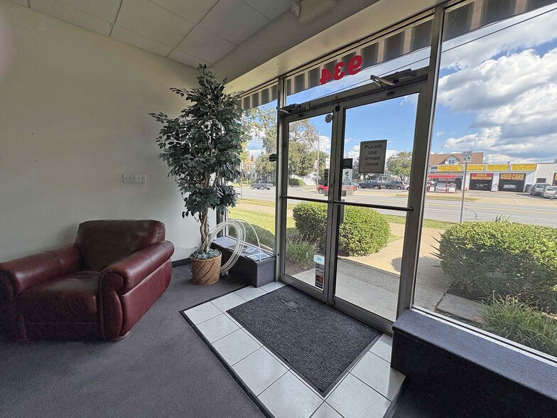 More Photos Of 934 Wyoming Ave, Forty Fort Freestanding For Sale