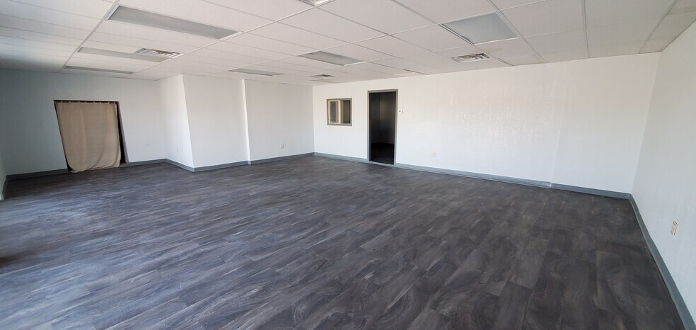 More Photos Of 3700 Bliss Ave, El Paso Freestanding For Sale