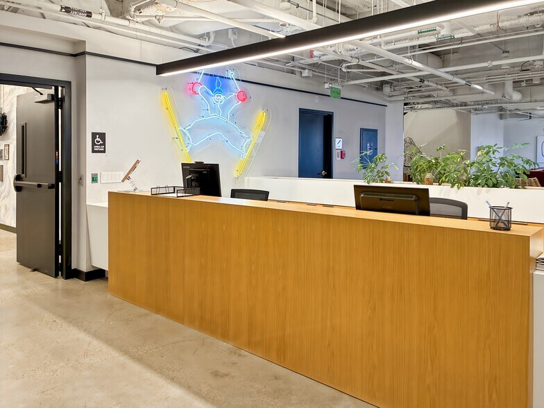More Photos Of 1560 Broadway, Denver Coworking Space