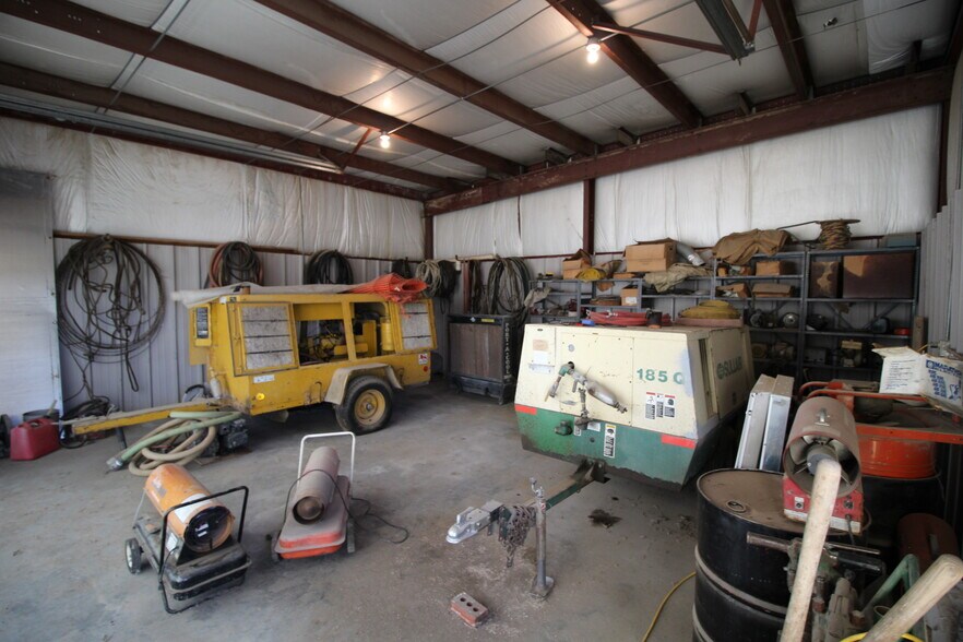More Photos Of 821 S. Railroad Ave, Riverton Distribution For Sale