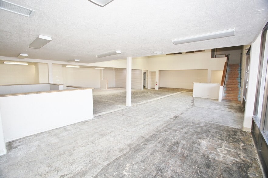 More Photos Of 2739 Castro Valley Blvd, Castro Valley Unknown For Lease