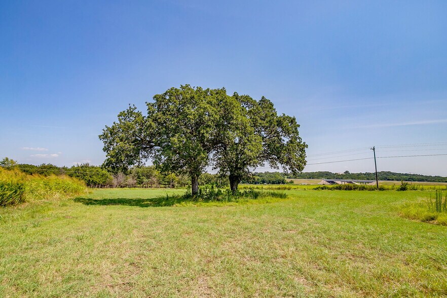 More Photos Of 601 County Road 805, Cleburne Land For Sale