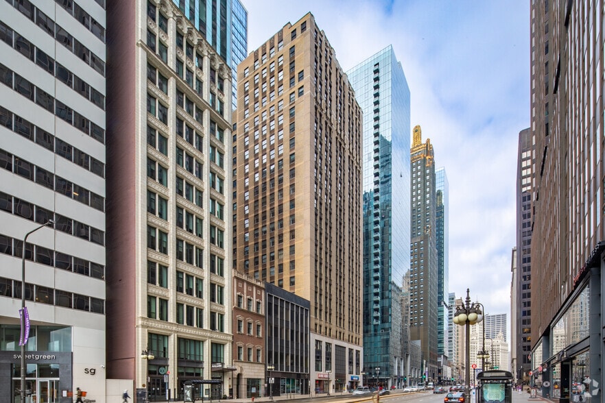 More Photos Of 180 N Michigan Ave, Chicago Office For Lease