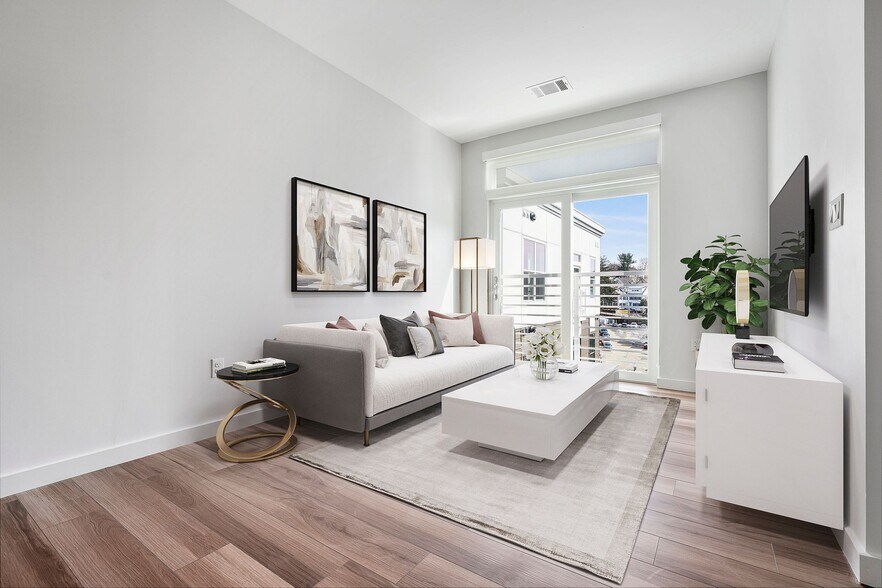More Photos Of 22 Washington St, Weymouth Apartments For Lease