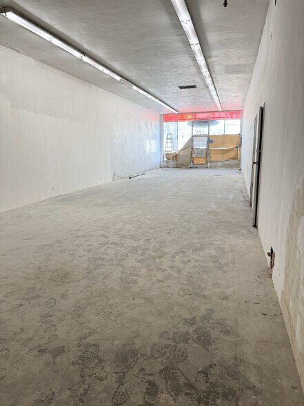 More Photos Of 495-499 S 2nd St, San Jose Storefront For Sale