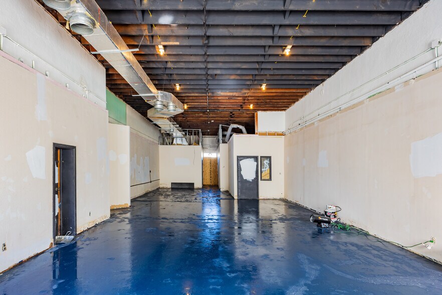 More Photos Of 114 E Broadway Ave, Enid Apartments For Sale