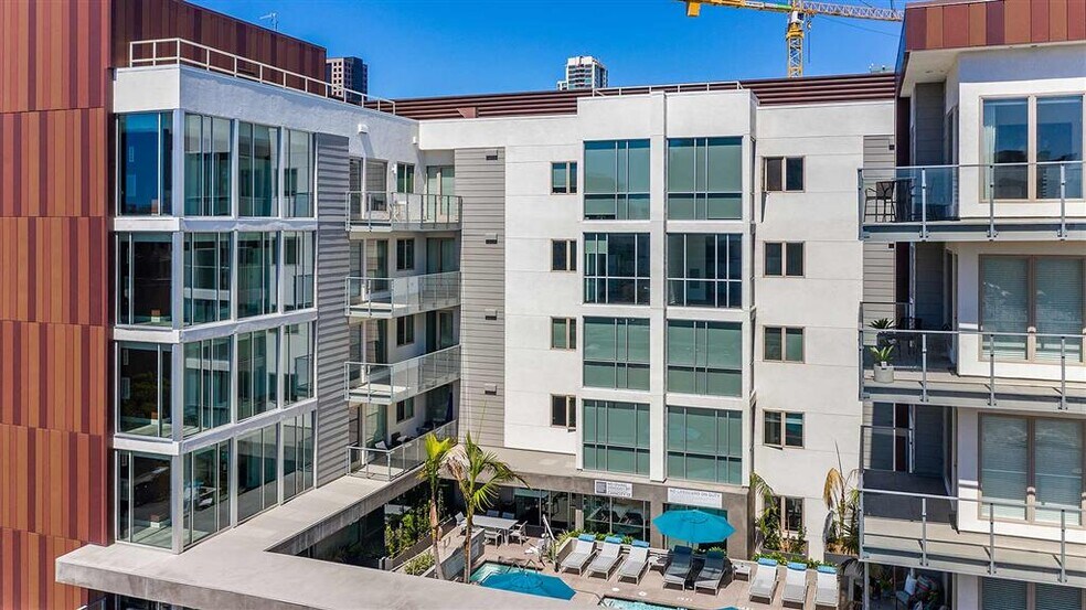 More Photos Of 1110 F St, San Diego Apartments For Lease