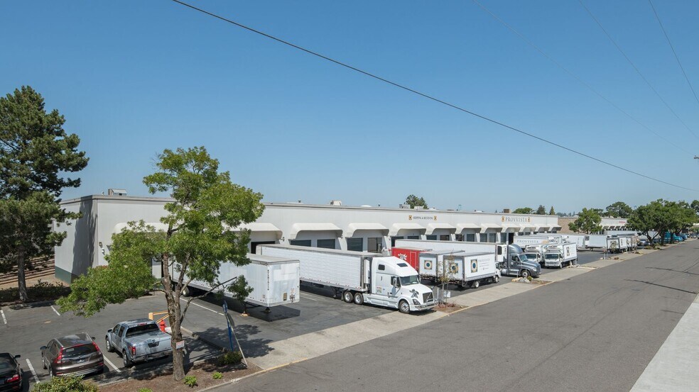 More Photos Of 3571-3599 NW Yeon Ave, Portland Unknown For Lease