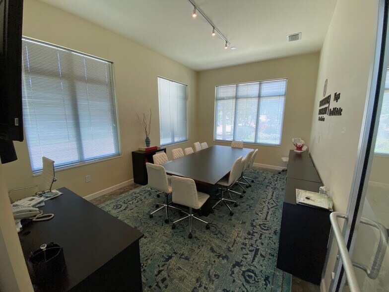 More Photos Of 9141 Overseas Hwy, Marathon Office For Lease