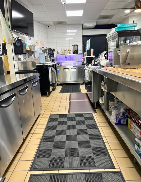 More Photos Of 2618 Telegraph Ave, Berkeley Apartments For Lease