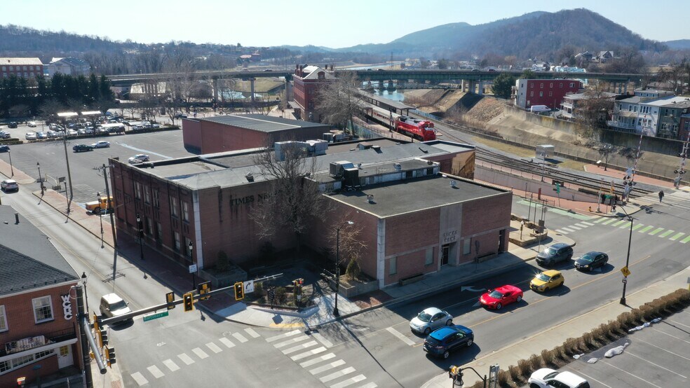 More Photos Of 19 Baltimore St, Cumberland Specialty For Sale