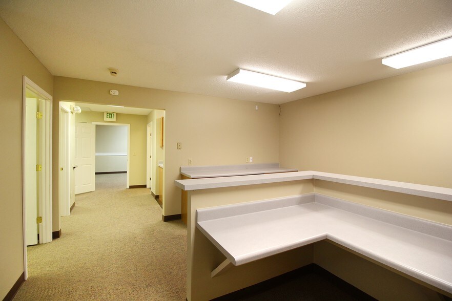 More Photos Of 5154 Stage Rd, Memphis Medical For Lease