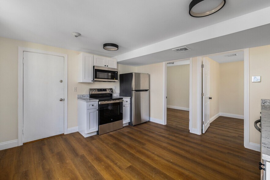 More Photos Of 41 E Transit St, Providence Apartments For Sale