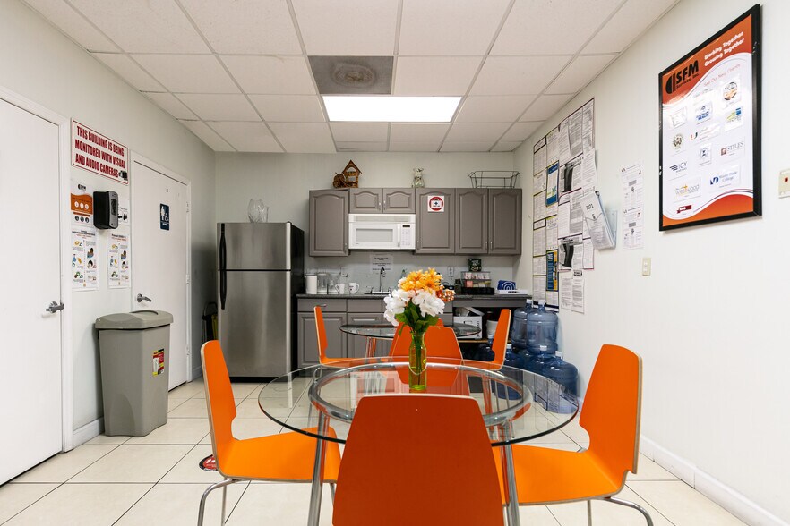 More Photos Of 9700 NW 79th Ave, Miami Office For Lease