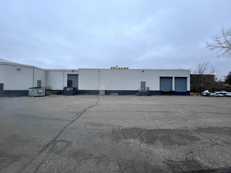 Primary Photo Of 3101 N 2nd St, Minneapolis Manufacturing For Lease