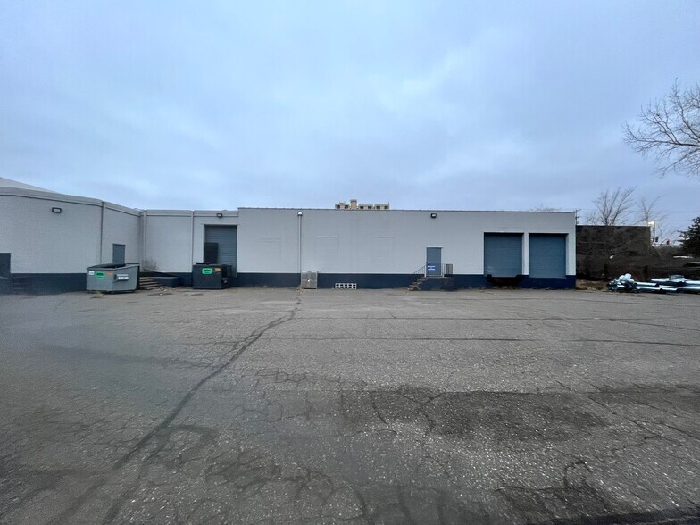 More Photos Of 3101 N 2nd St, Minneapolis Manufacturing For Lease