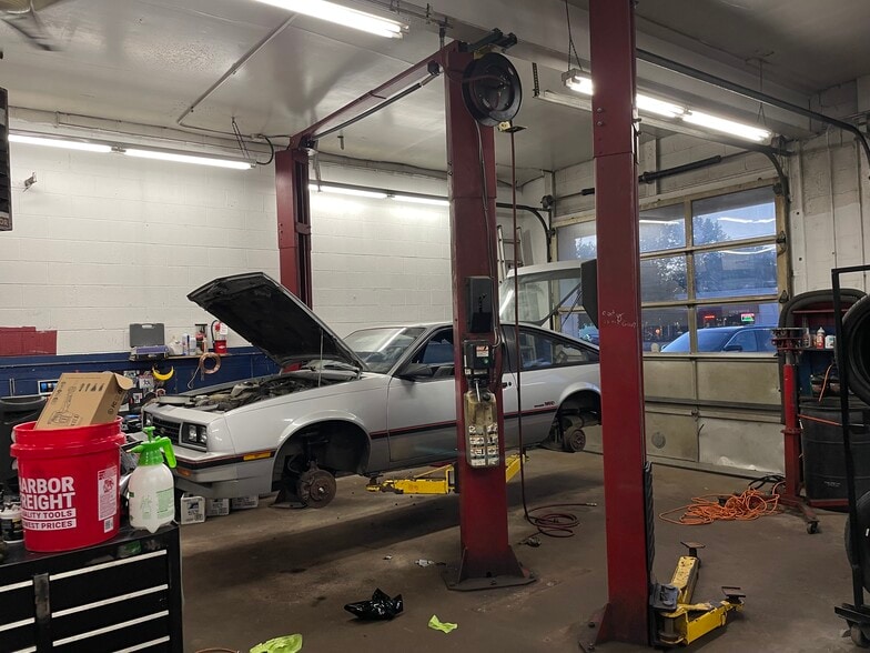 More Photos Of 22101 Lorain Rd, Cleveland Auto Repair For Sale