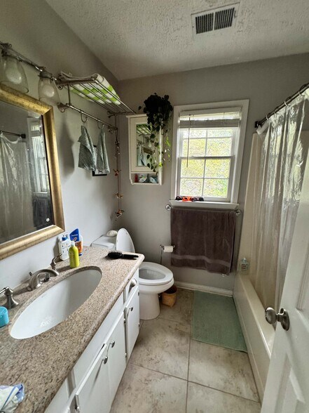 More Photos Of 627 Delmar Ave SE, Atlanta Multifamily For Sale