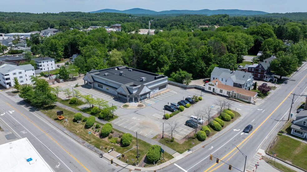 More Photos Of 11 Turnpike Rd, Jaffrey Freestanding For Sale
