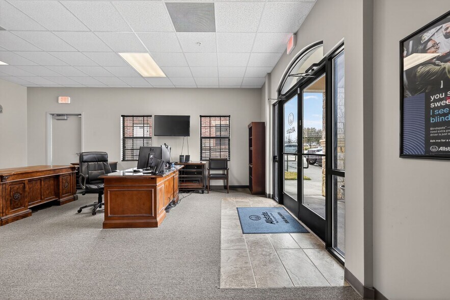 More Photos Of 4670 McDermott Rd, Plano Medical For Sale