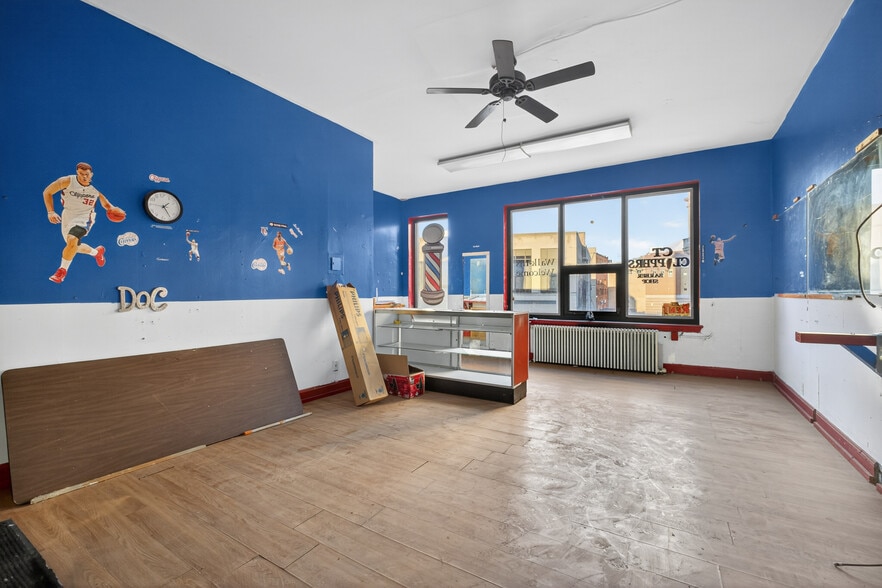 More Photos Of 42-58 Bank St, Waterbury, Ct, Waterbury Storefront Retail Office For Sale