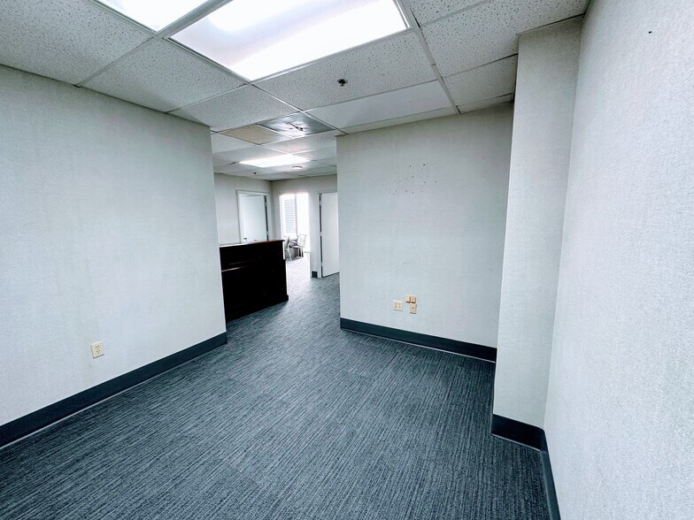 More Photos Of 1110 Brickell Ave, Miami Office Residential For Sale