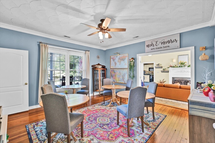 More Photos Of 110 Holy Cross Rd, Loretto Hospitality For Sale