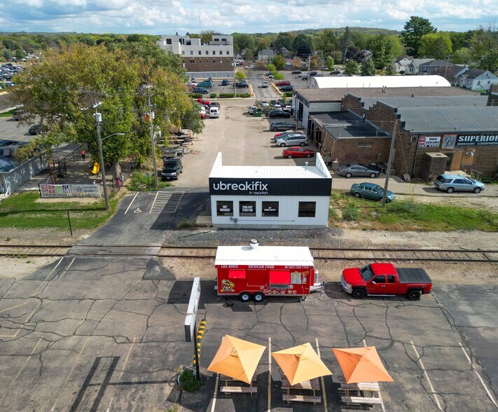 More Photos Of 12 9th Street SE st, Rochester General Retail For Sale