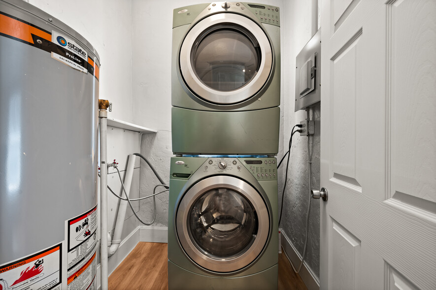 More Photos Of 400 700 S, Salt Lake City Multifamily For Sale