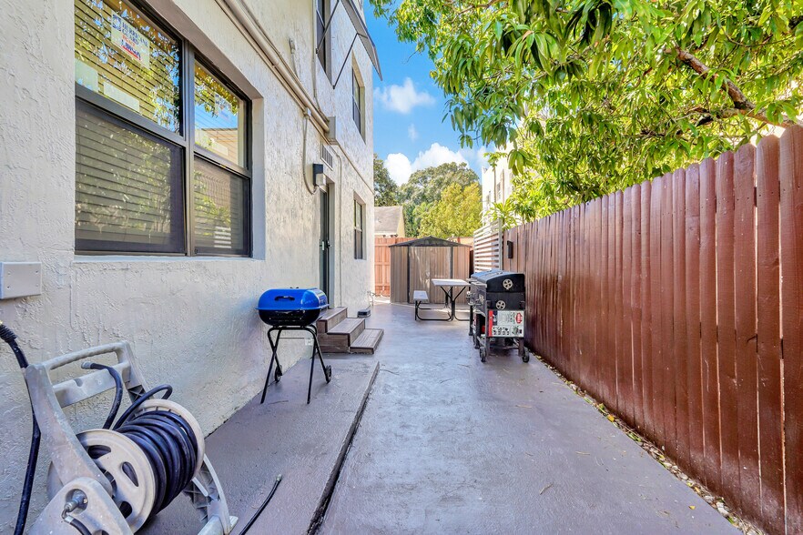 More Photos Of 2741-2749 SW 5th St, Miami Apartments For Sale