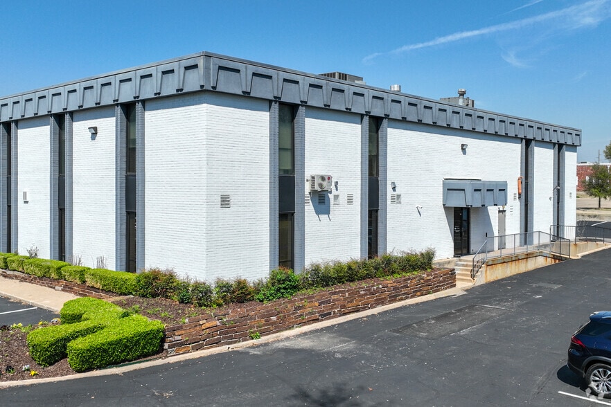 More Photos Of 4415 S Harvard Ave, Tulsa Medical For Lease