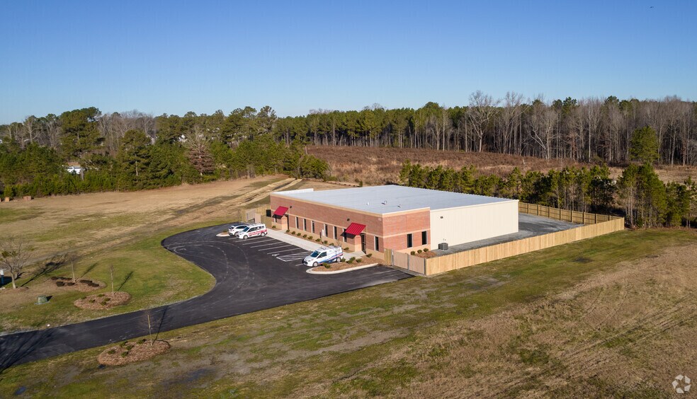 More Photos Of 228 Airport Industrial, Clayton Flex For Lease
