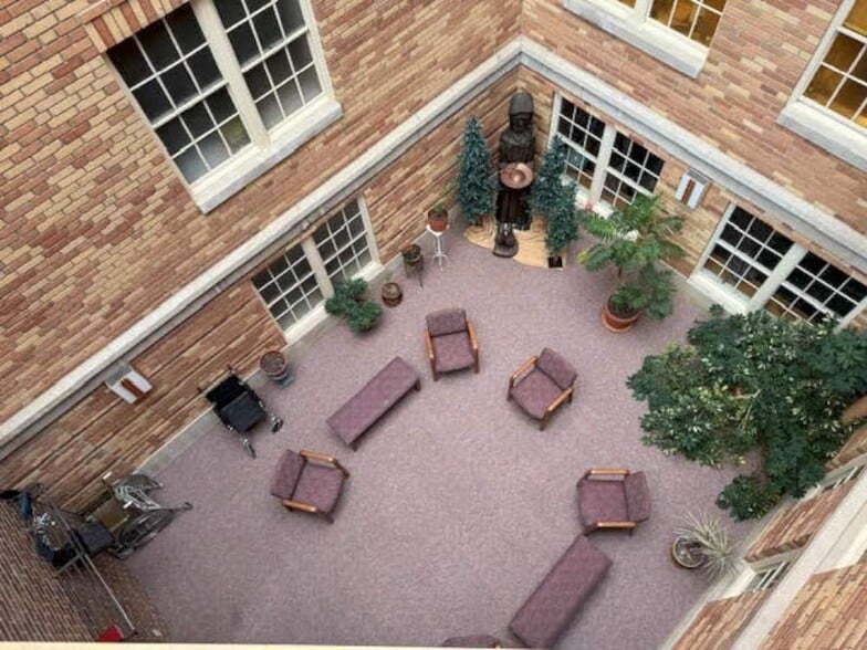 More Photos Of 100 S 10th St, Richmond Specialty For Sale